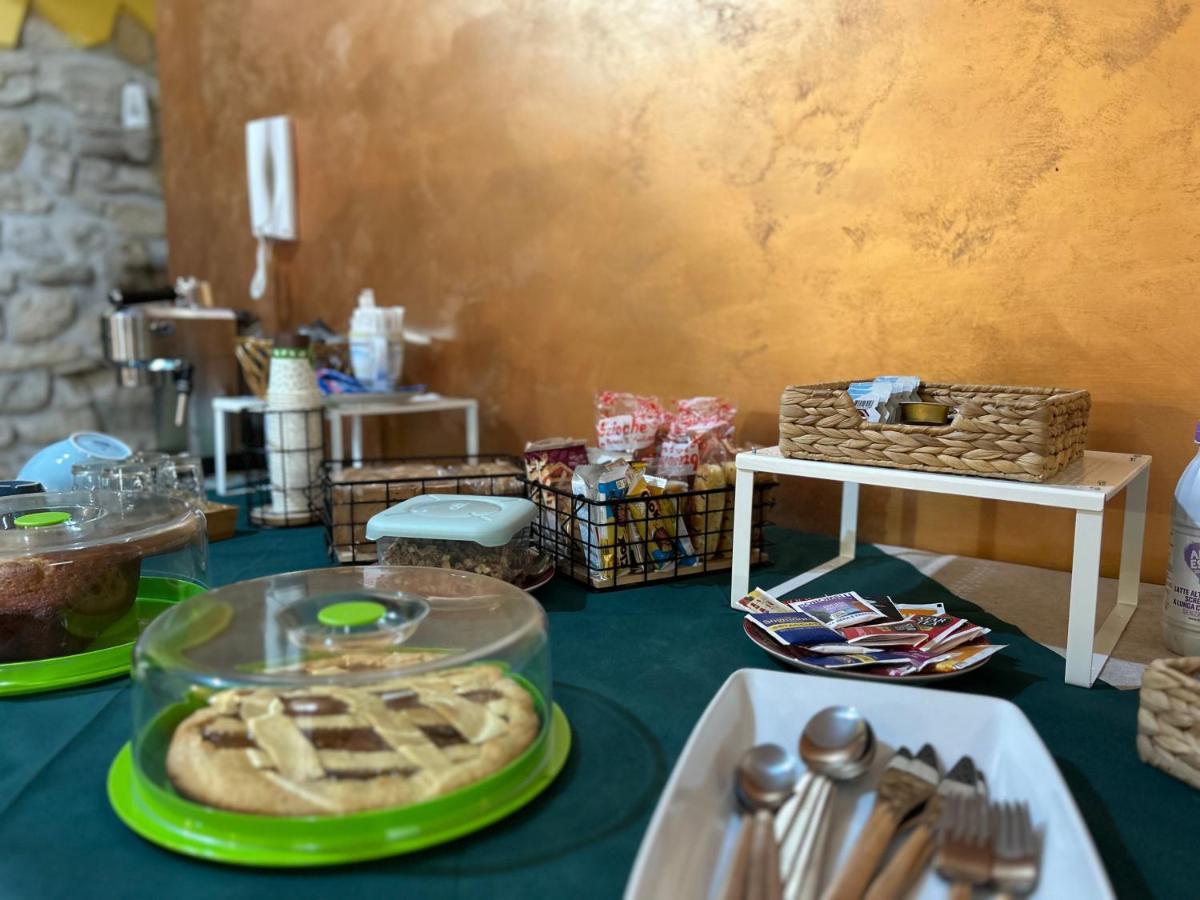 Dimora Rurale Valerio Bed & Breakfast Cercemaggiore Екстериор снимка
